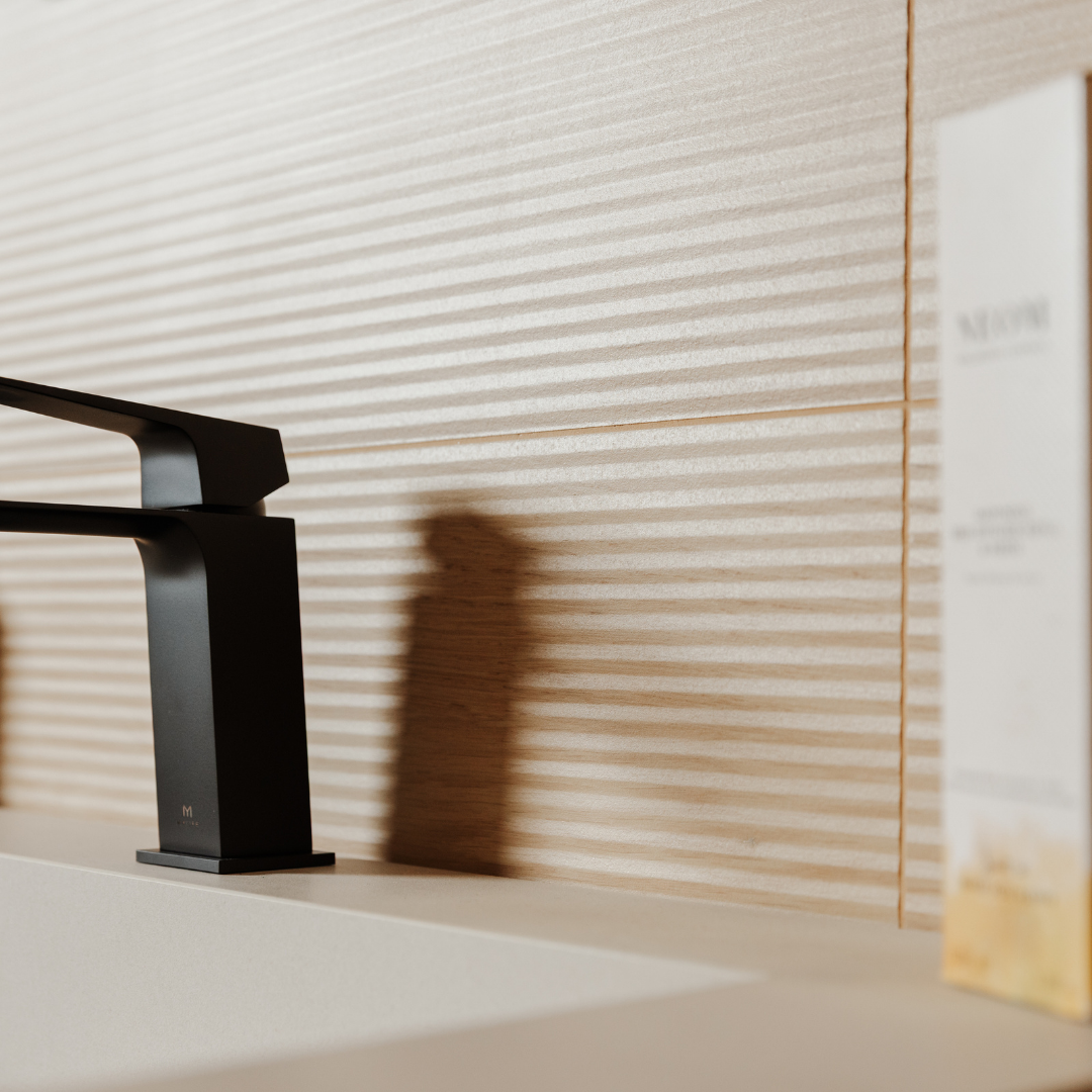 Log 3D Pleat Decorative Wood Effect Porcelain Wall Tile