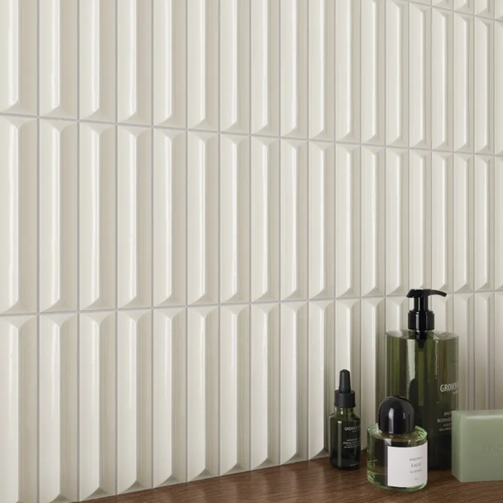 Nouvelle Vague Small Format Decorative Ceramic Wall Tile