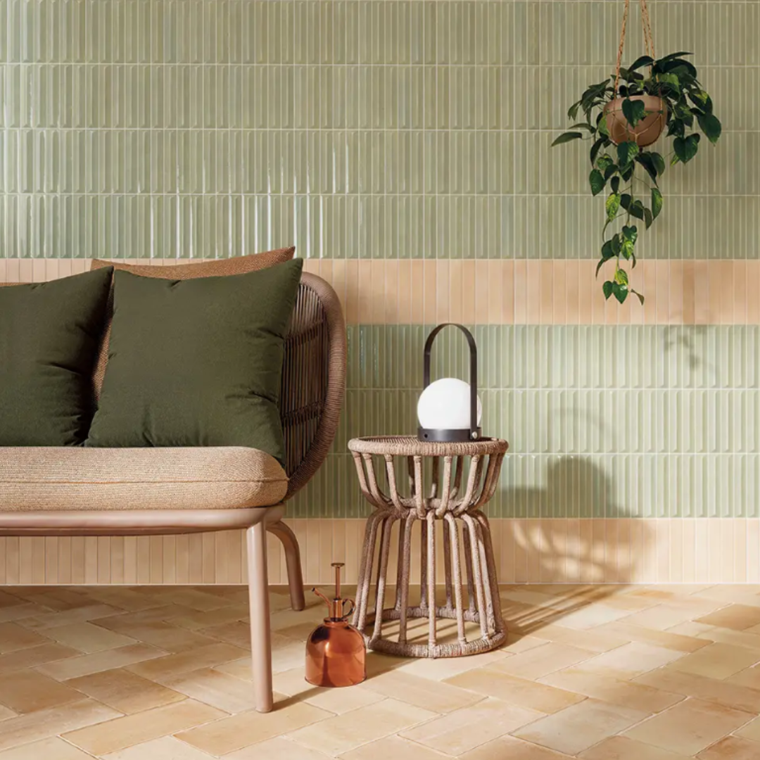 Nouvelle Vague Small Format Decorative Ceramic Wall Tile