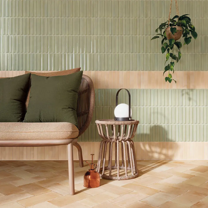 Nouvelle Vague Small Format Decorative Ceramic Wall Tile