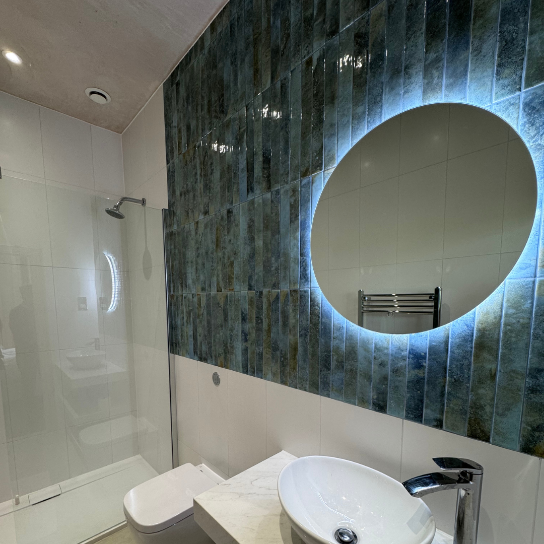 Sanur Narrow Gloss Metro Style Ceramic Wall Tile