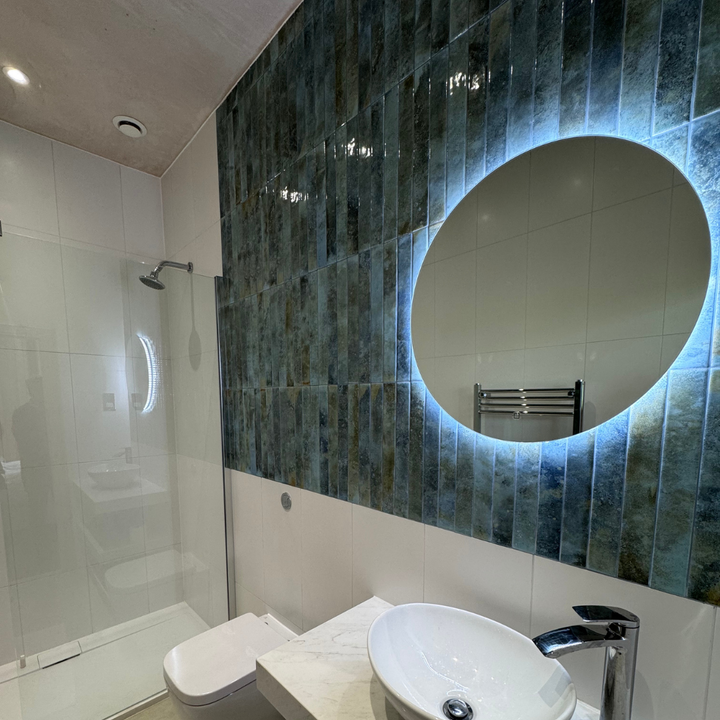 Sanur Narrow Gloss Metro Style Ceramic Wall Tile